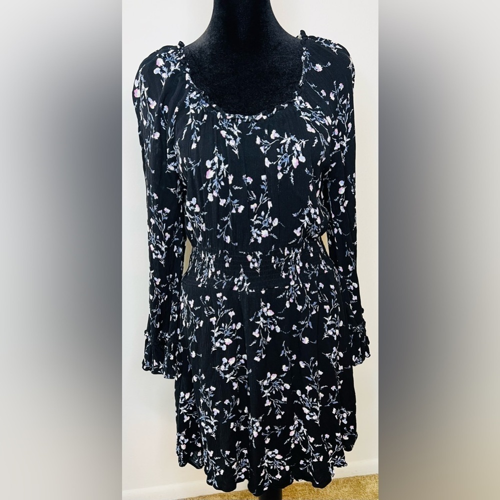 American Rag black floral long sleeve peasant dress. Lined, lightweight. Small - Picture 3 of 11